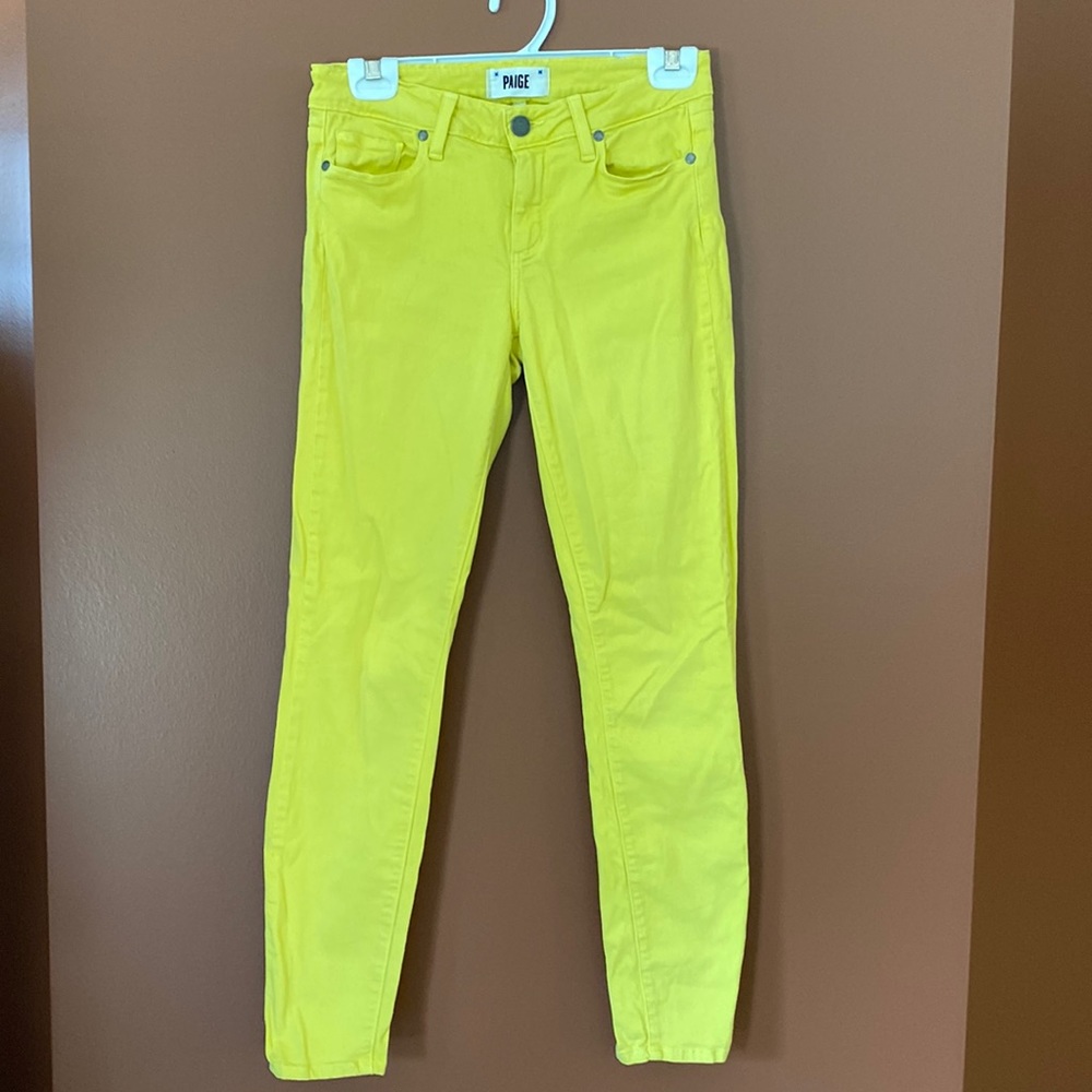 Paige jeans yellow denim in size 28 Verdugo ankle fit.